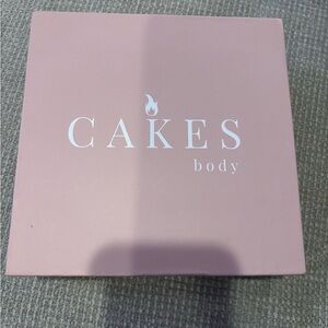 CAKES body “Circles” ( DDD+ | CAKES (+) )